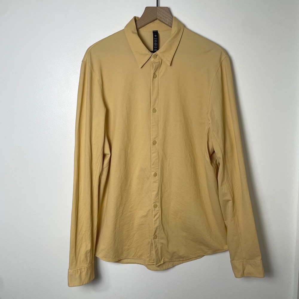 Lululemon Commission Shirt Mens L Yellow Long Sleeve Button Down Performance